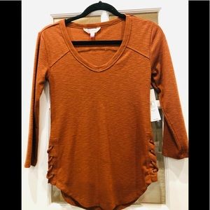 Light autumn sweater , new , XS